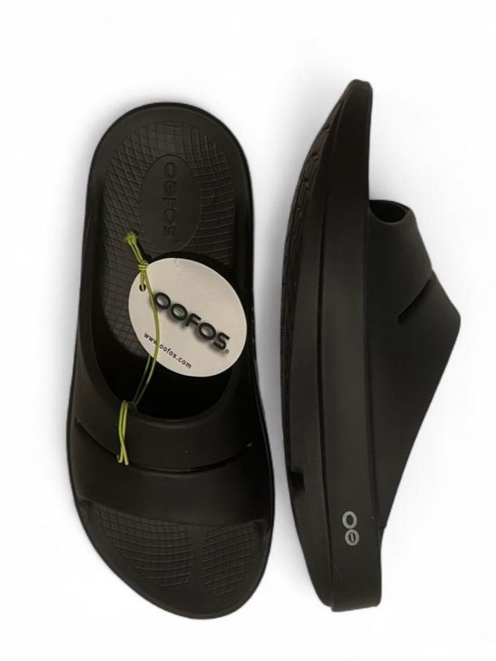OOFOS Ooahh Black Recovery Slide unisex men’s 6/women’s 8.